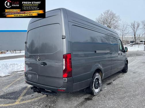 2024 Mercedes-Benz Sprinter 2500 HIGH ROOF 170
