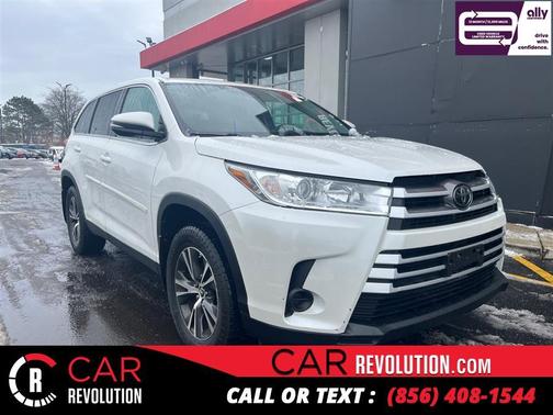 2019 Toyota Highlander LE