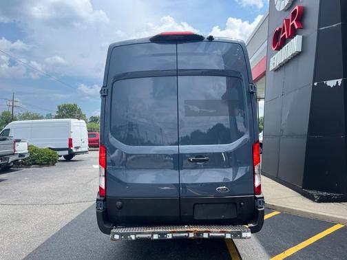 2021 Ford Transit-250 Base