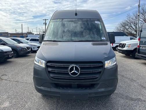 2019 Mercedes-Benz Sprinter 2500 HR 170''