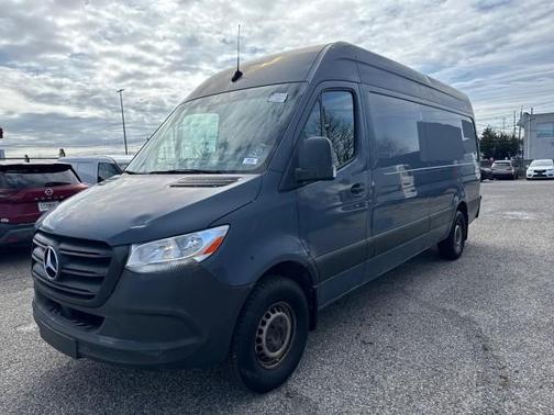 2019 Mercedes-Benz Sprinter 2500 HR 170''