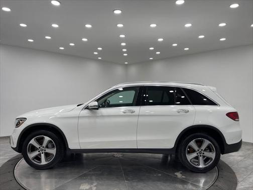 2022 Mercedes-Benz GLC 300 Base 4MATIC