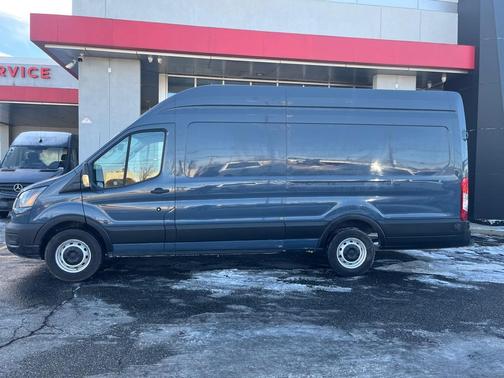 2020 Ford Transit-250 Base