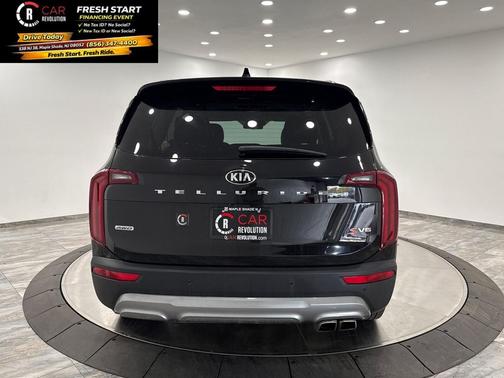 2021 Kia Telluride S
