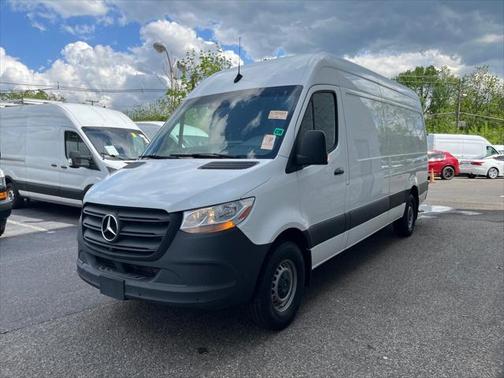 2023 Mercedes-Benz Sprinter 2500 HR