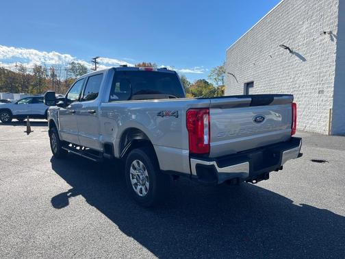 2024 Ford F-250 XLT