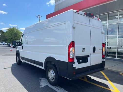 White 2023 RAM ProMaster 2500 High Roof