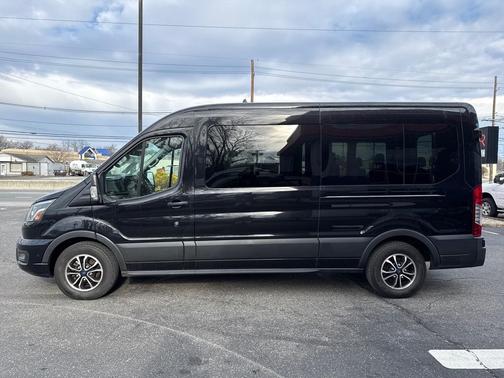 2023 Ford Transit-350 XLT