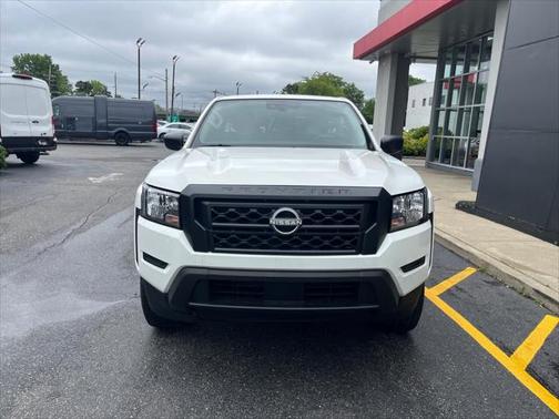 2024 Nissan Frontier S