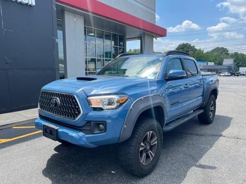 2019 Toyota Tacoma TRD Sport