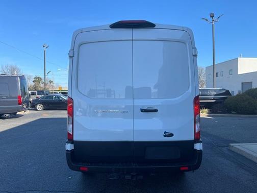 2021 Ford Transit-250