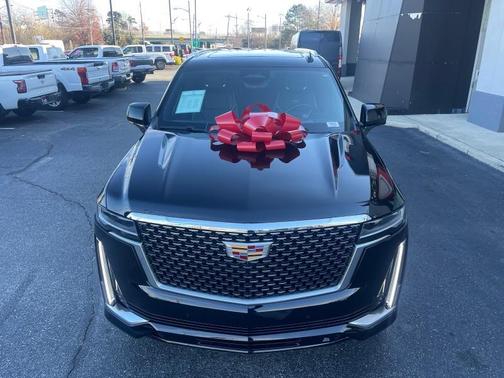 2023 Cadillac Escalade ESV Premium Luxury