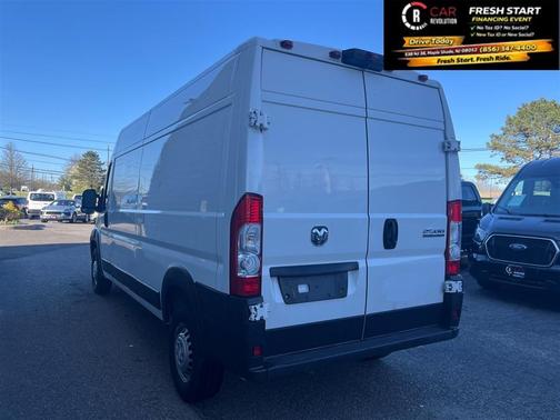 White 2025 RAM ProMaster 2500 High Roof