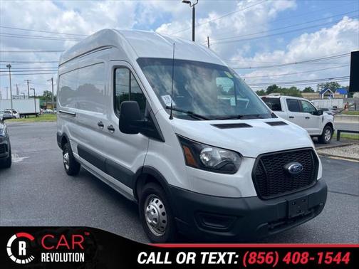 2022 Ford Transit-250 Base