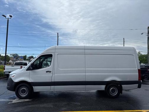 2023 Mercedes-Benz Sprinter 2500