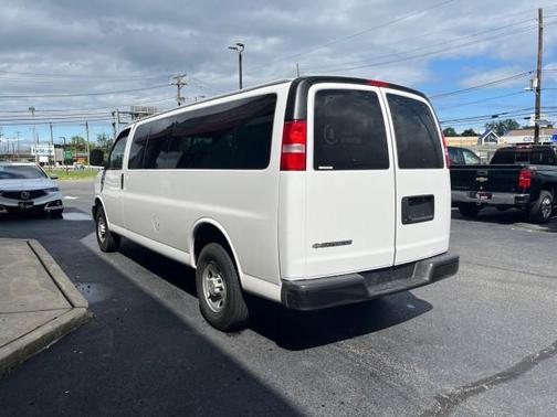 2023 Chevrolet Express 3500 LS
