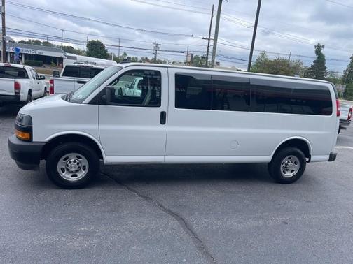 2023 Chevrolet Express 3500 LS