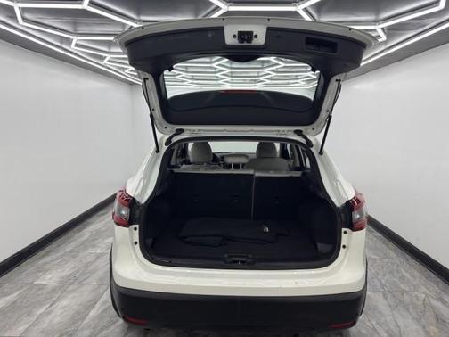 2021 Nissan Rogue Sport SL