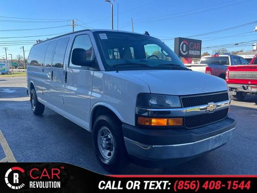 2017 Chevrolet Express 3500 LT