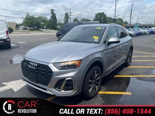 2022 Audi Q5 45 S line quattro Premium