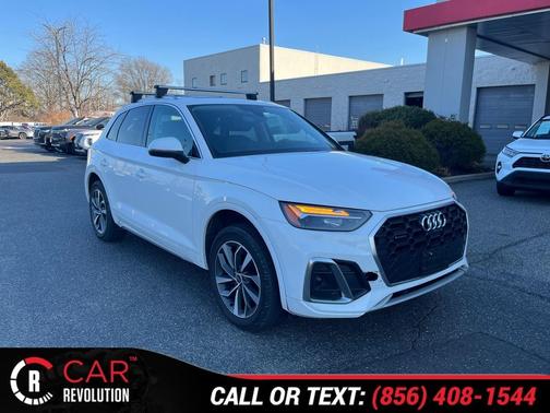 2022 Audi Q5 45 S line quattro Premium