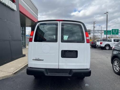 2020 Chevrolet Express 2500 Work Van