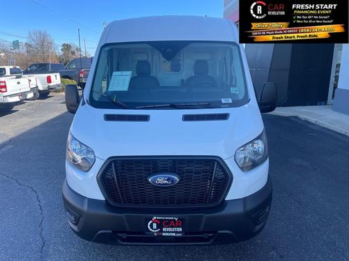 2023 Ford Transit-250 