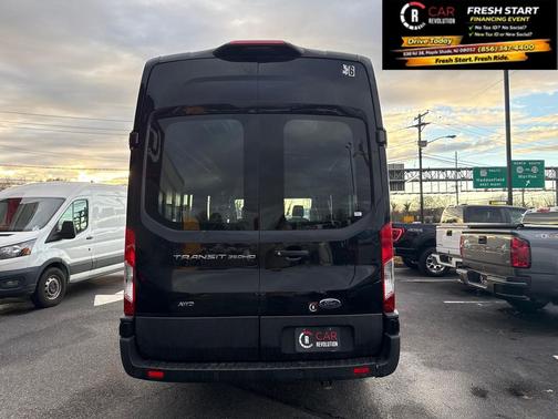2022 Ford Transit-350 Base