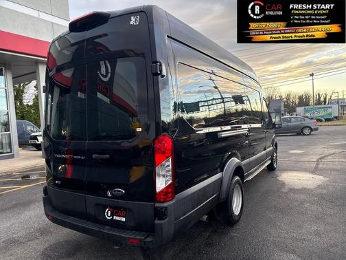 2022 Ford Transit-350 Base
