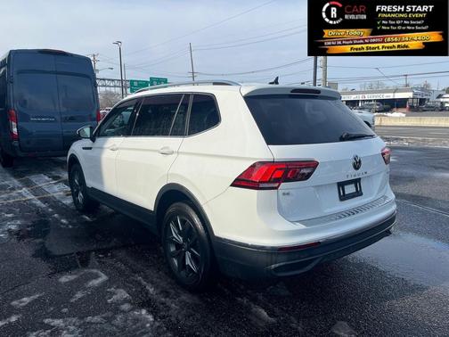 2022 Volkswagen Tiguan 2.0T SE
