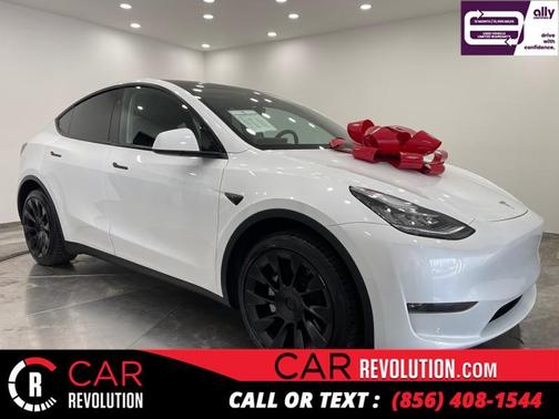 2023 Tesla Model Y Long Range