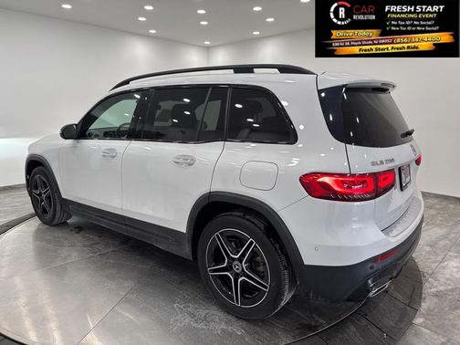 2021 Mercedes-Benz GLB 250 Base 4MATIC