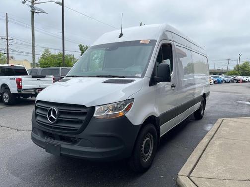2023 Mercedes-Benz Sprinter 2500 Standard Roof