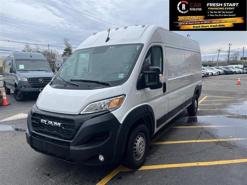 White 2025 RAM ProMaster 2500 High Roof