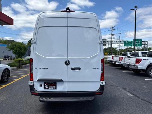 2023 Mercedes-Benz Sprinter 2500