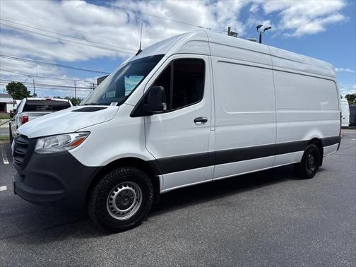 2023 Mercedes-Benz Sprinter 2500