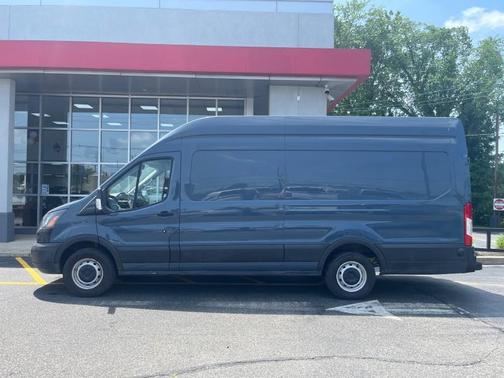 2019 Ford Transit-250 Base