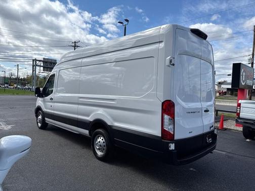 White 2023 Ford Transit-250 Base