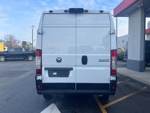 2024 RAM ProMaster 2500 Tradesman High Roof
