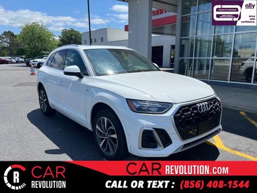2022 Audi Q5 45 S line Premium Plus