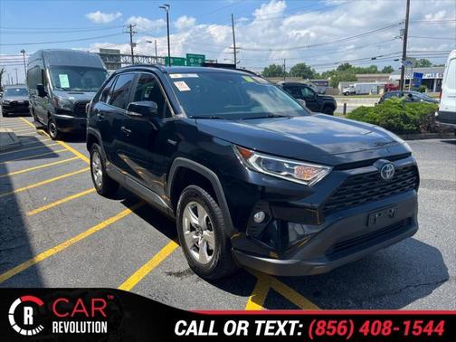 2021 Toyota RAV4 Hybrid XLE