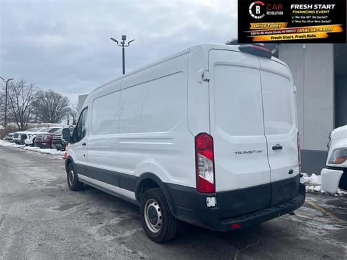 2022 Ford Transit-250 T250 MED ROOF
