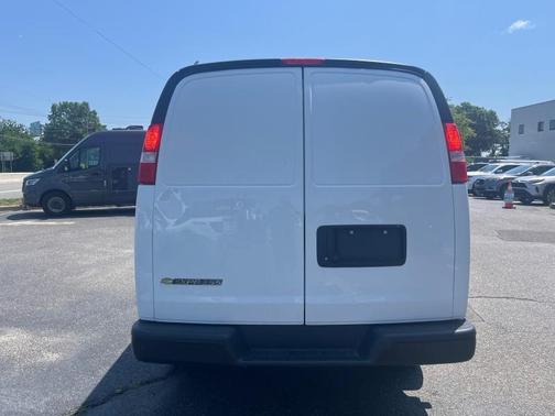 2023 Chevrolet Express 2500 Work Van