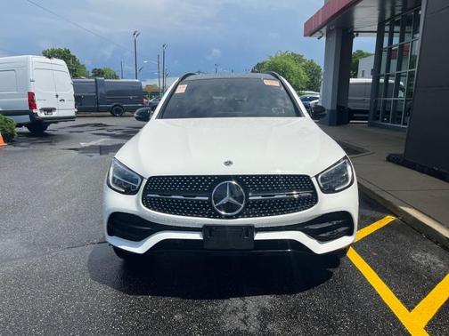 2021 Mercedes-Benz GLC 300 Base 4MATIC