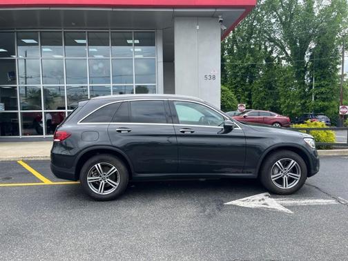 2021 Mercedes-Benz GLC 300 Base 4MATIC