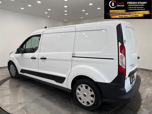 White 2022 Ford Transit Connect XL