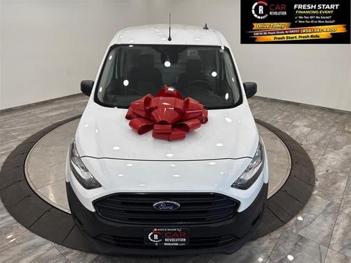 White 2022 Ford Transit Connect XL