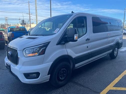 2023 Ford Transit-350 XLT