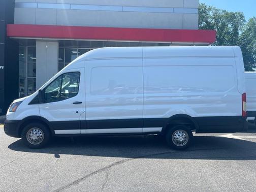 2022 Ford Transit-350 Base