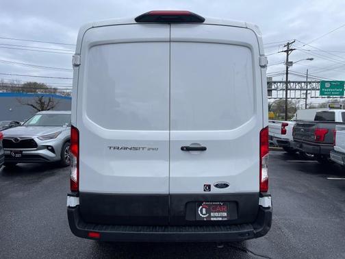 2023 Ford Transit-250